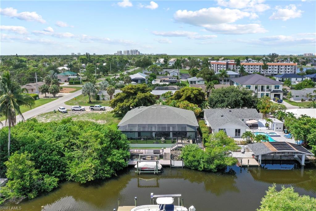 LITTLE HICKORY SHORES - Residential