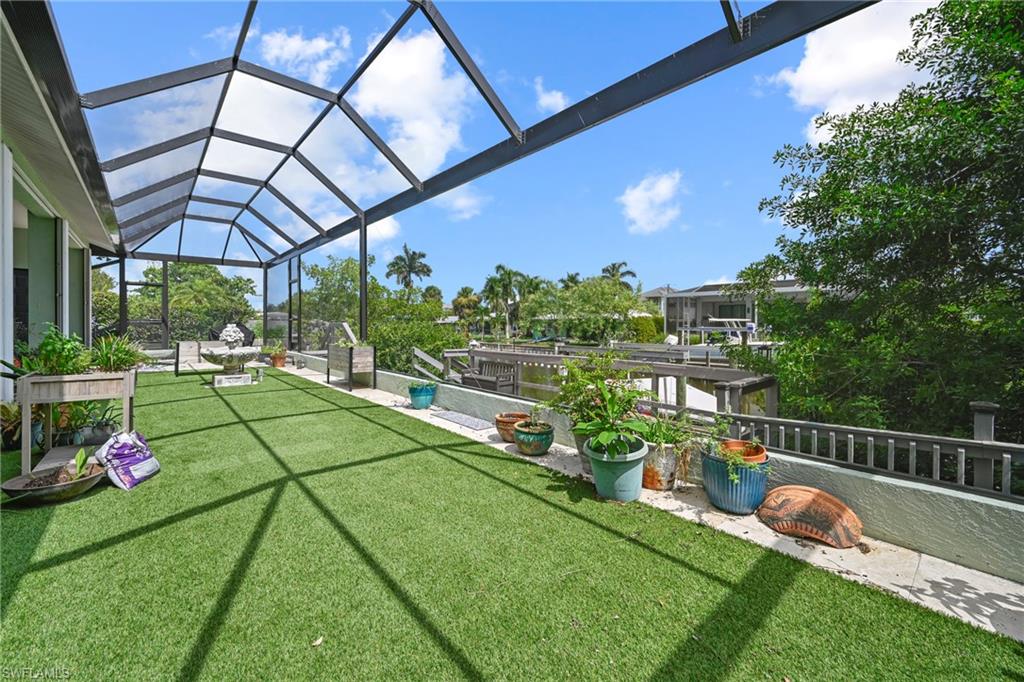 LITTLE HICKORY SHORES - Residential