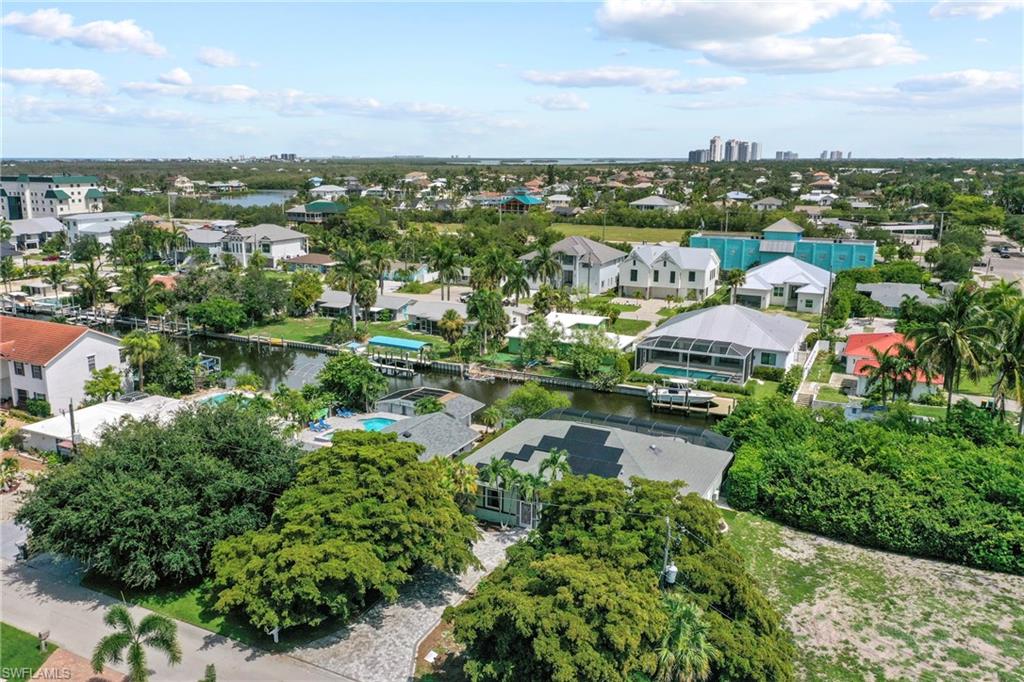 LITTLE HICKORY SHORES - Residential