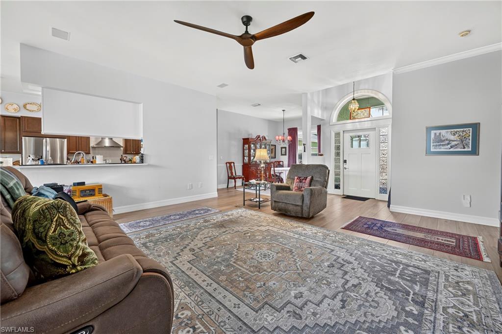 LITTLE HICKORY SHORES - Residential