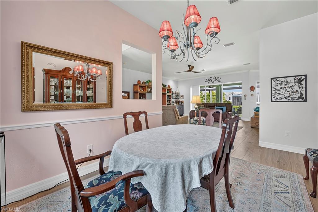 LITTLE HICKORY SHORES - Residential