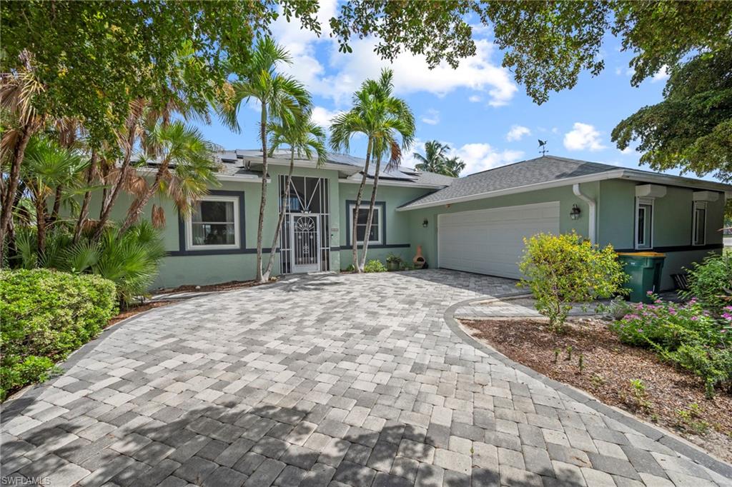 LITTLE HICKORY SHORES - Residential