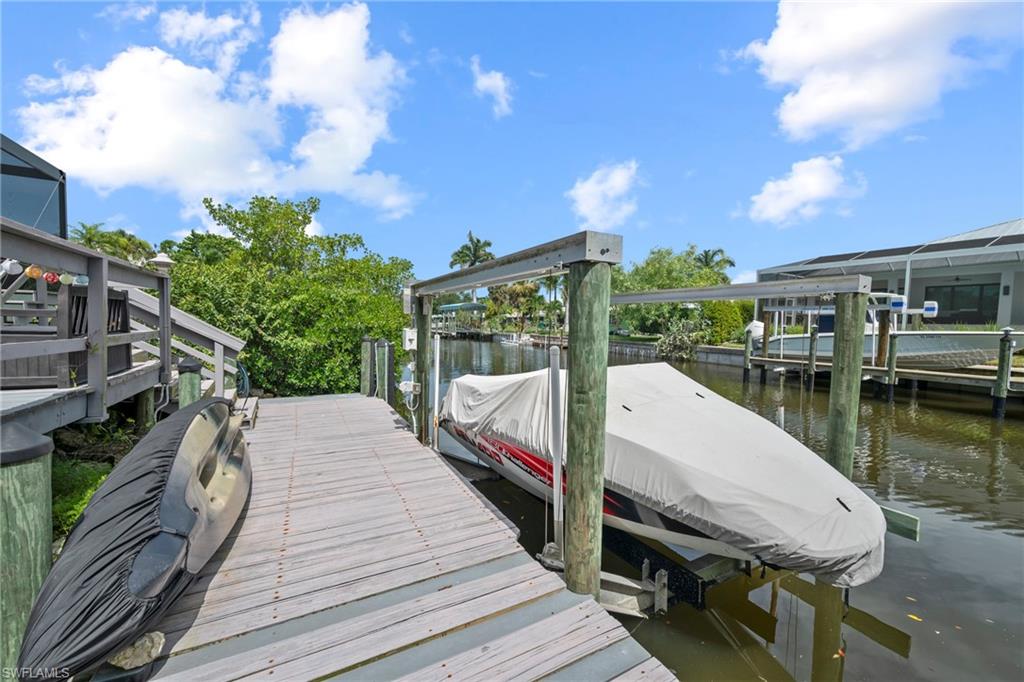 LITTLE HICKORY SHORES - Residential