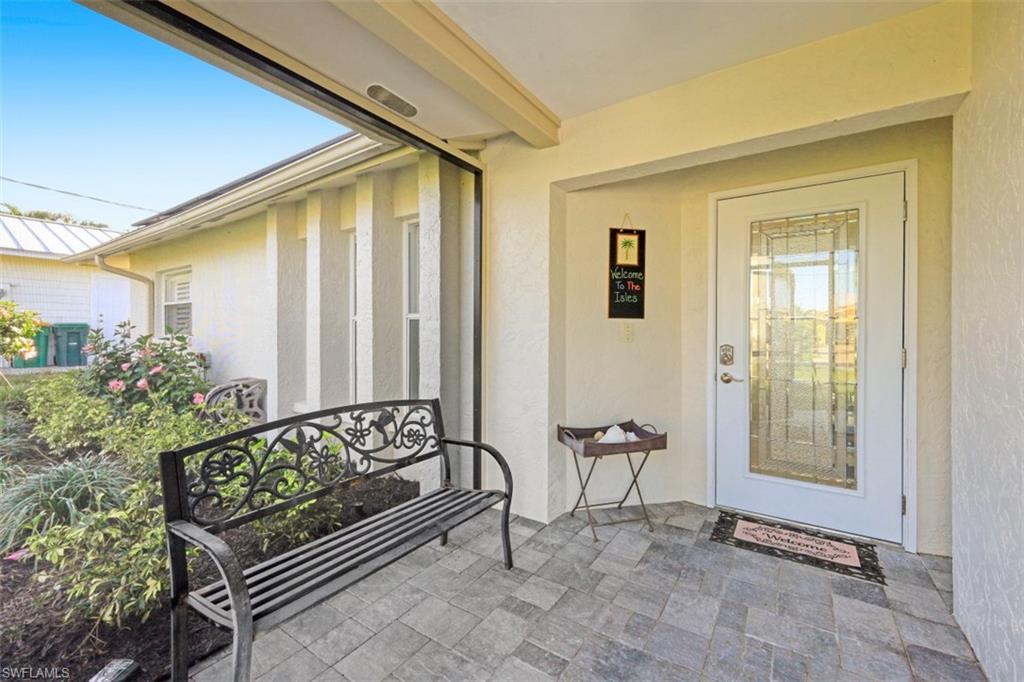ISLES OF CAPRI - Residential