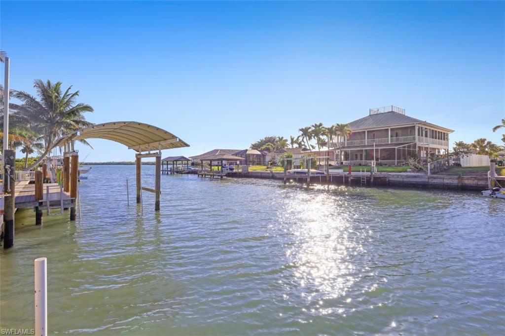 ISLES OF CAPRI - Residential