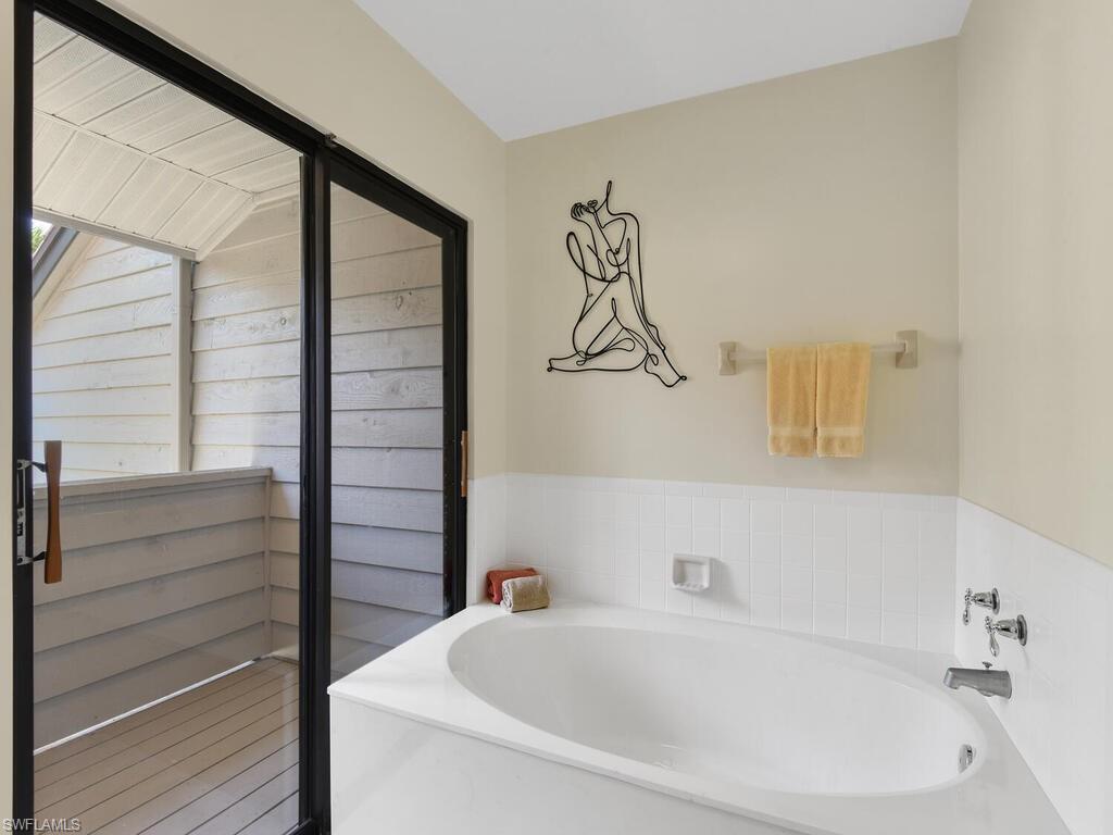 EAGLE CREEK VILLA HOMES - Residential