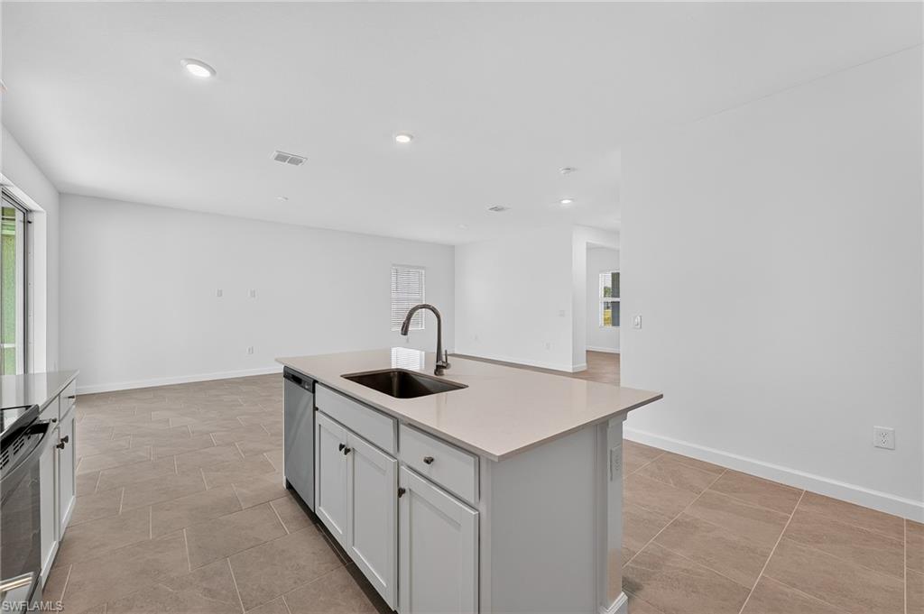 WILLOW AT PUNTA GORDA - Residential