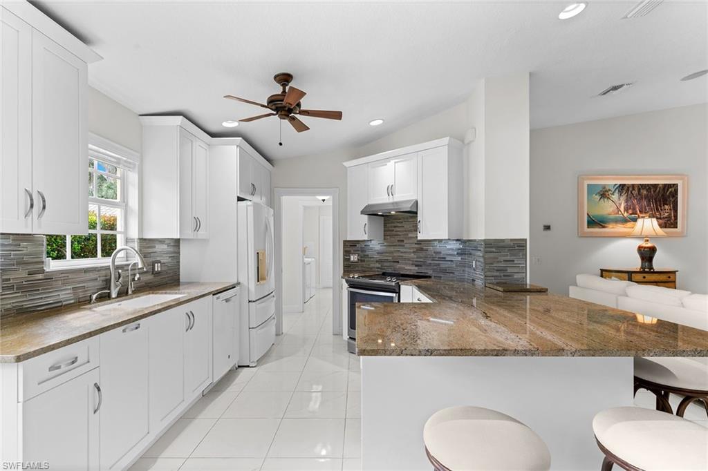 ISLAND WALK - Residential