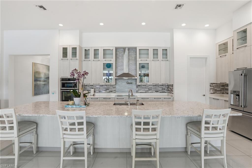 SPARROW CAY - Residential Lease