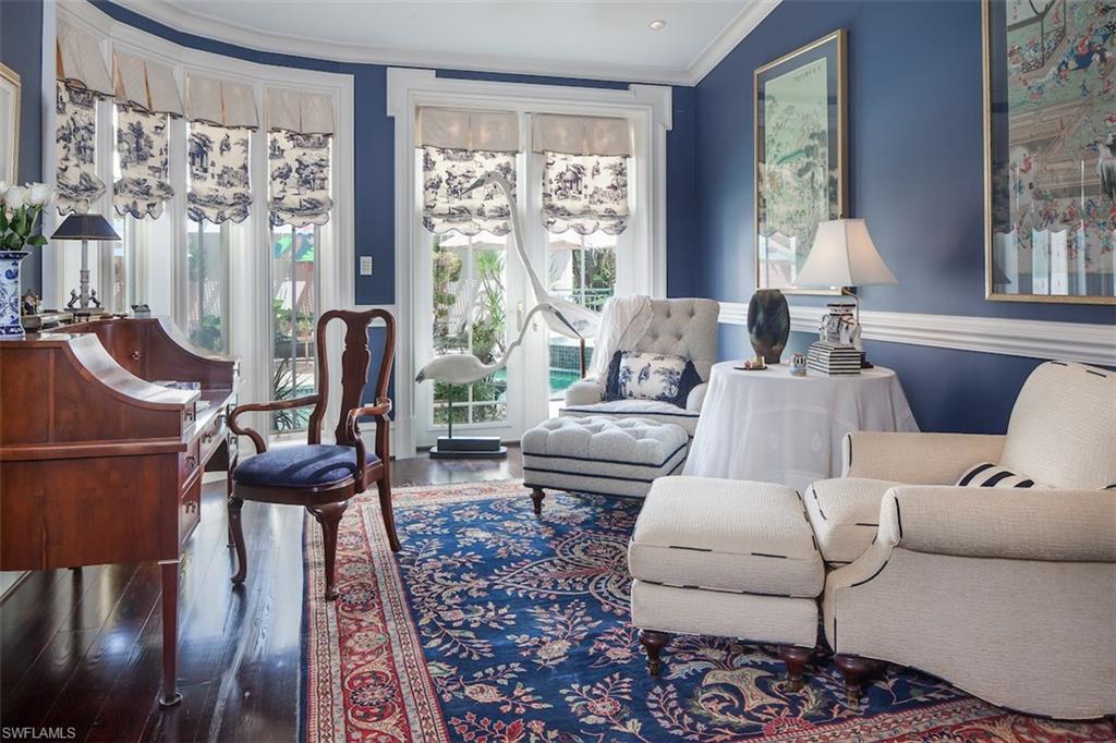 OLDE NAPLES - Residential