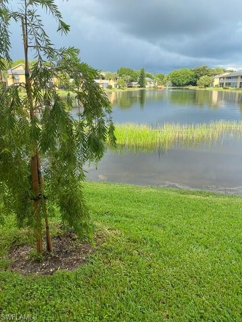 ABBEY ON THE LAKE - Residential
