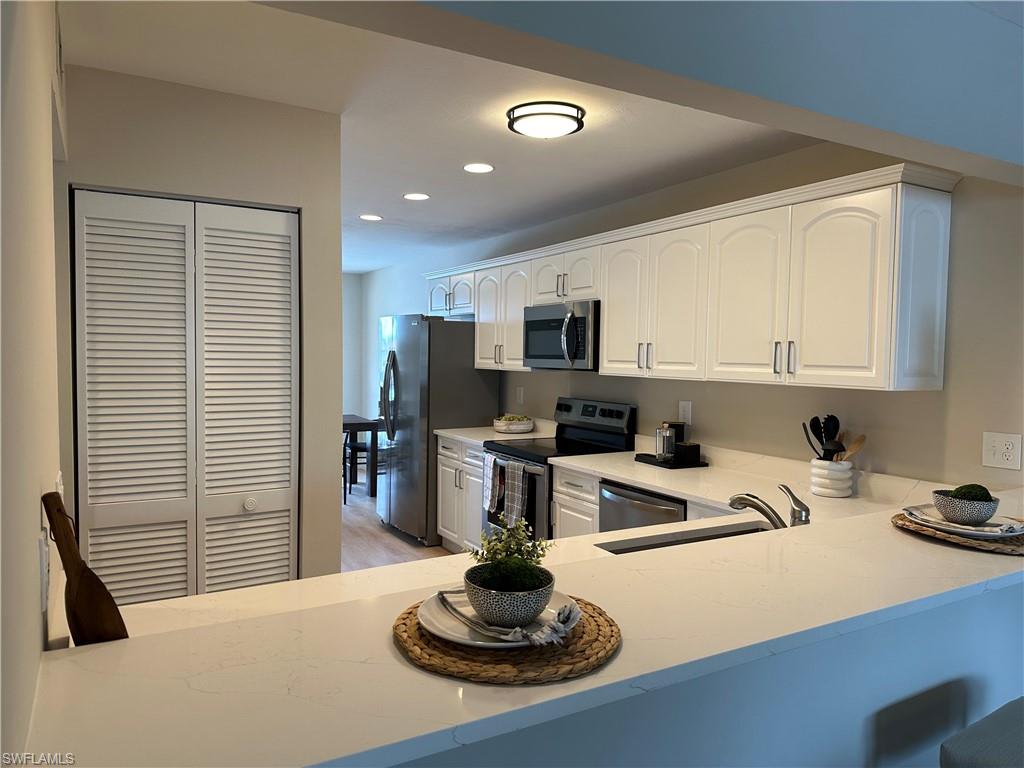 FOUNTAINS V - Residential