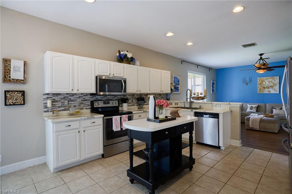 HEATHERWOOD LAKES - Residential Lease