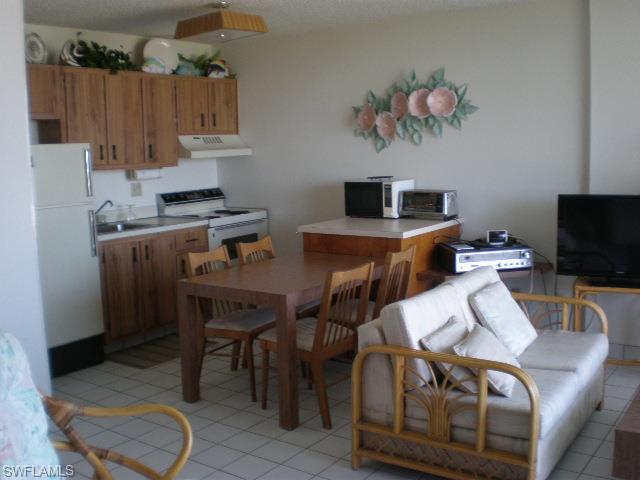 ESTERO BEACH AND TENNIS CLUB - Residential