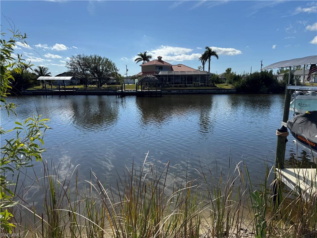 CAPE CORAL - Land