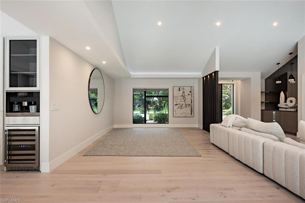 OAKMONT - Residential