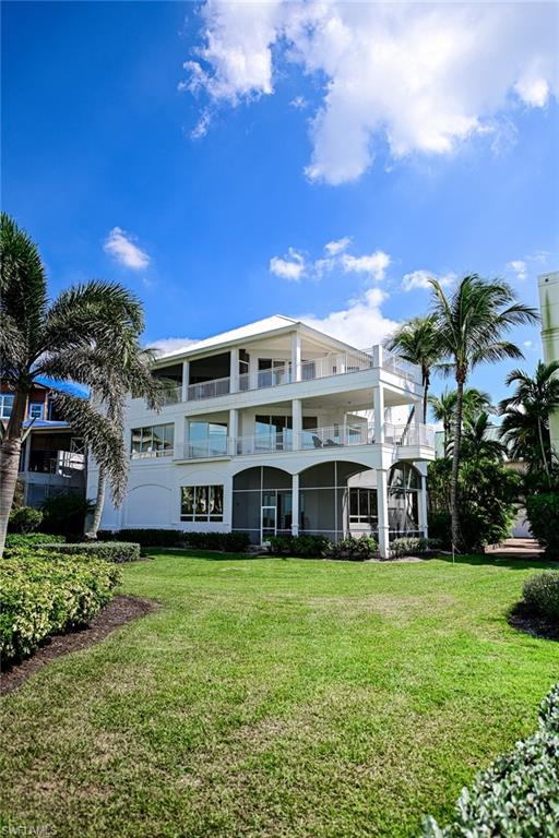 BAREFOOT BEACH - Residential