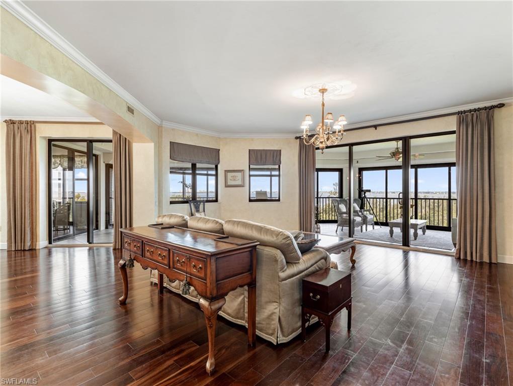 PALMAS DEL SOL - Residential