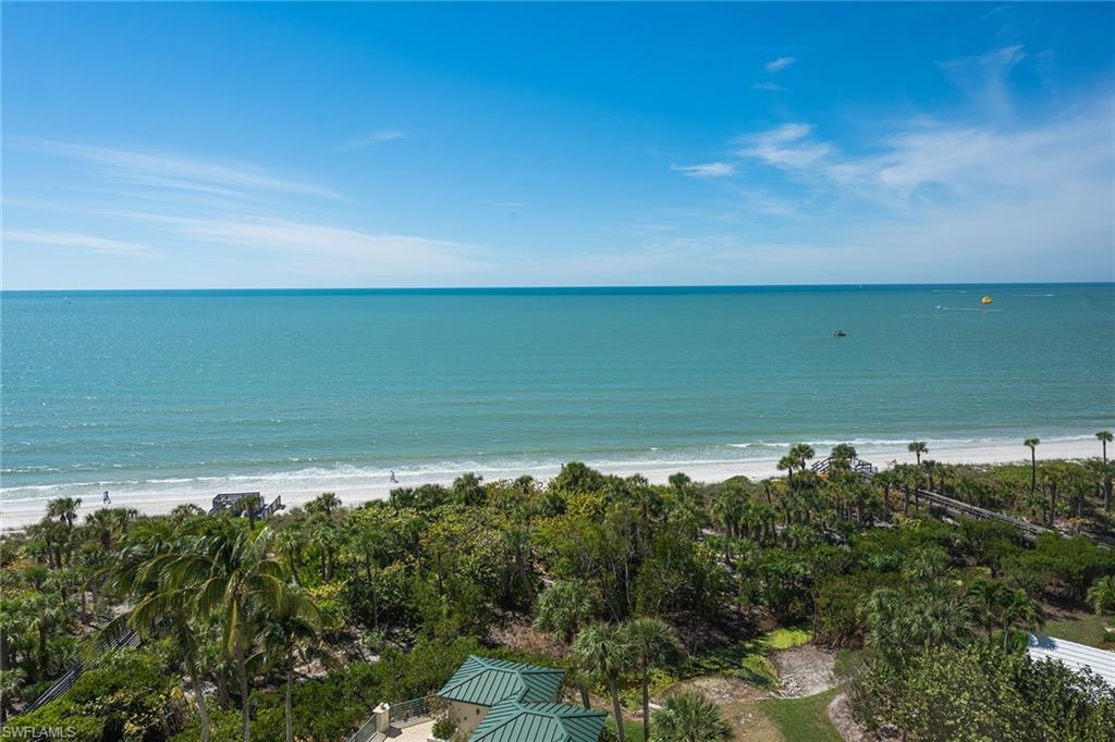 CARLYSLE AT BAY COLONY - Residential