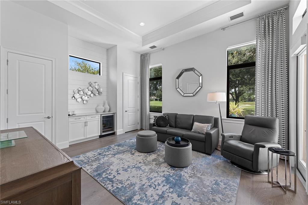 QUAIL WEST - Residential