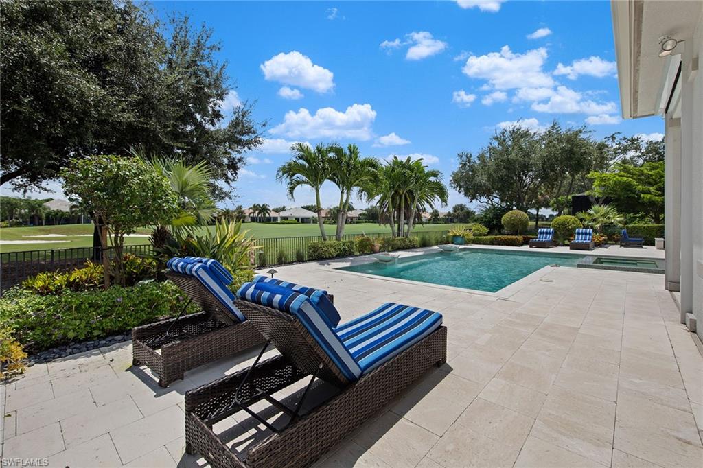 QUAIL WEST - Residential