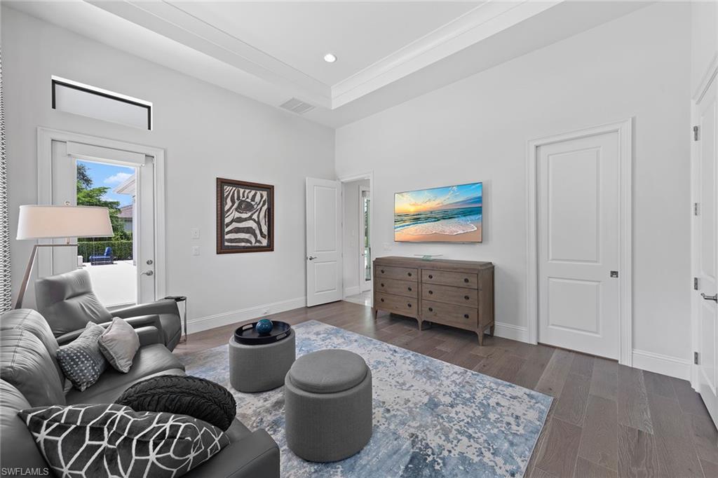 QUAIL WEST - Residential