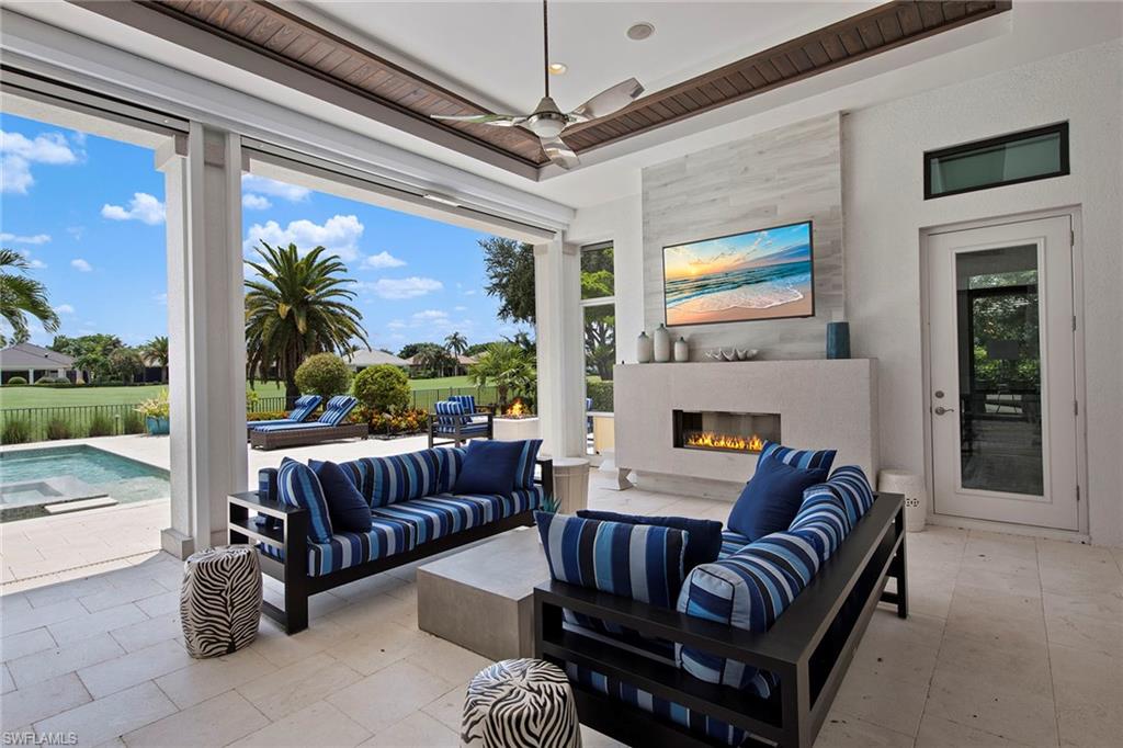 QUAIL WEST - Residential