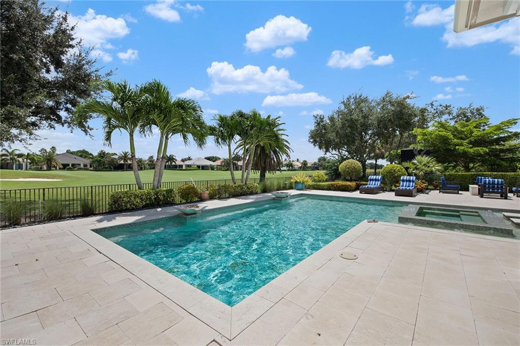 QUAIL WEST - Residential