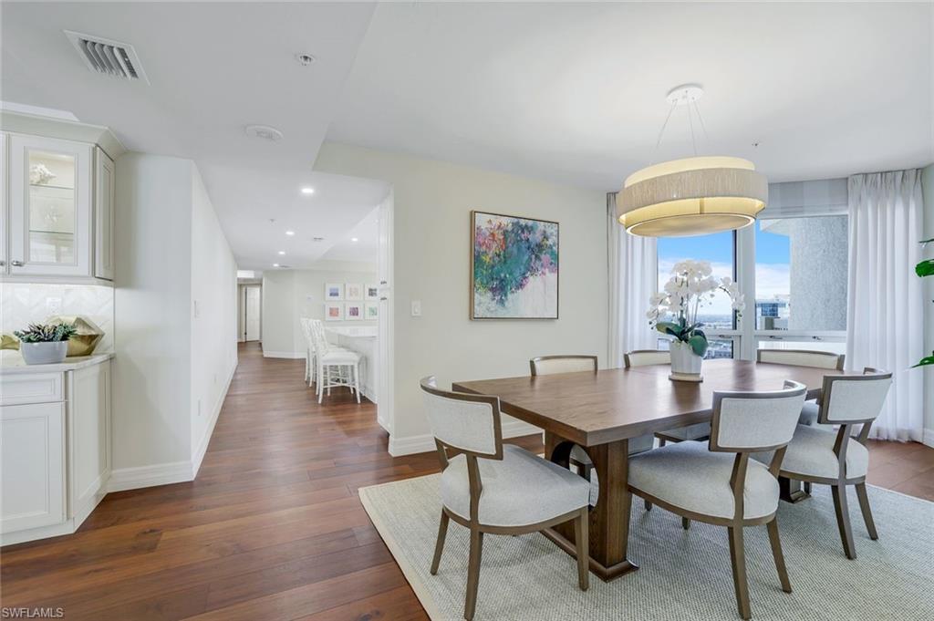 BRITTANY - Residential