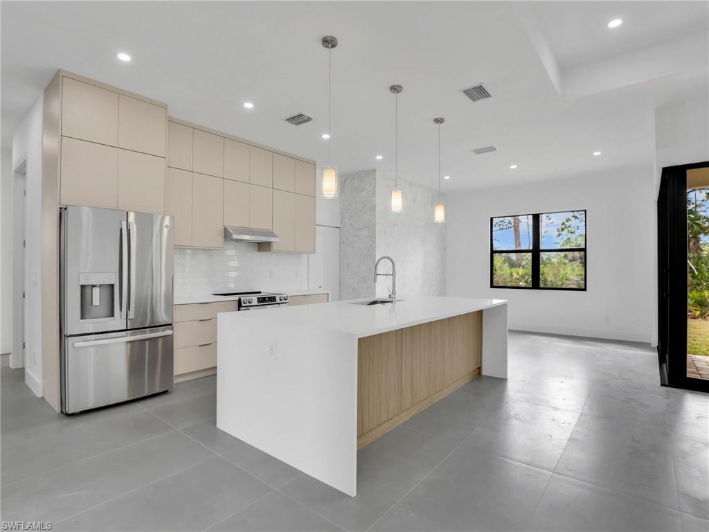 PORT CHARLOTTE - Residential