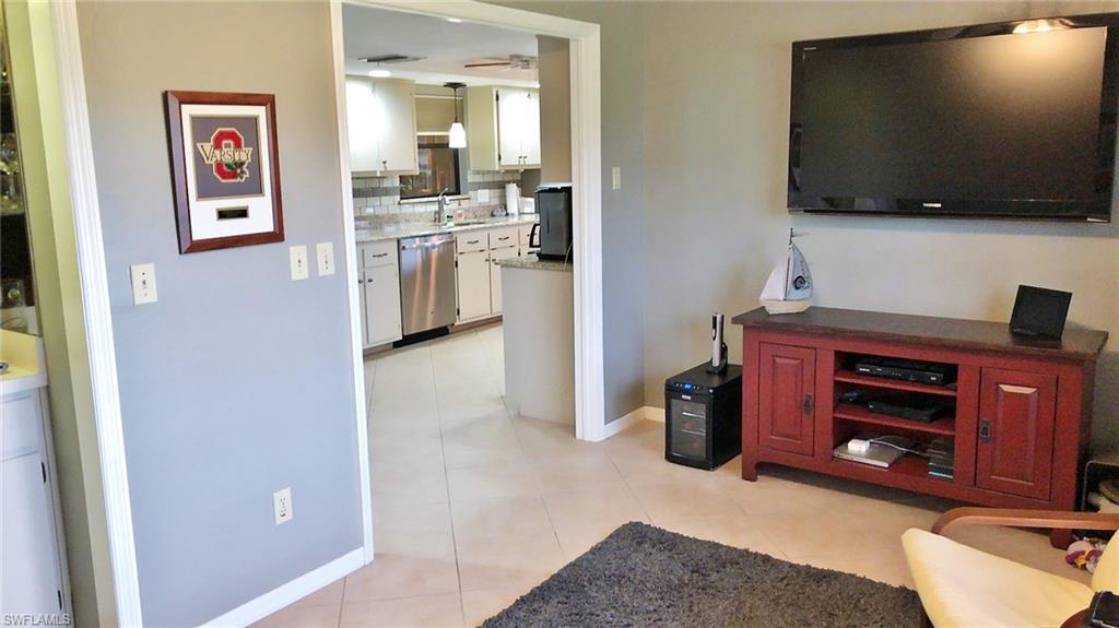 WHISKEY CREEK VILLAGE GREEN - Residential