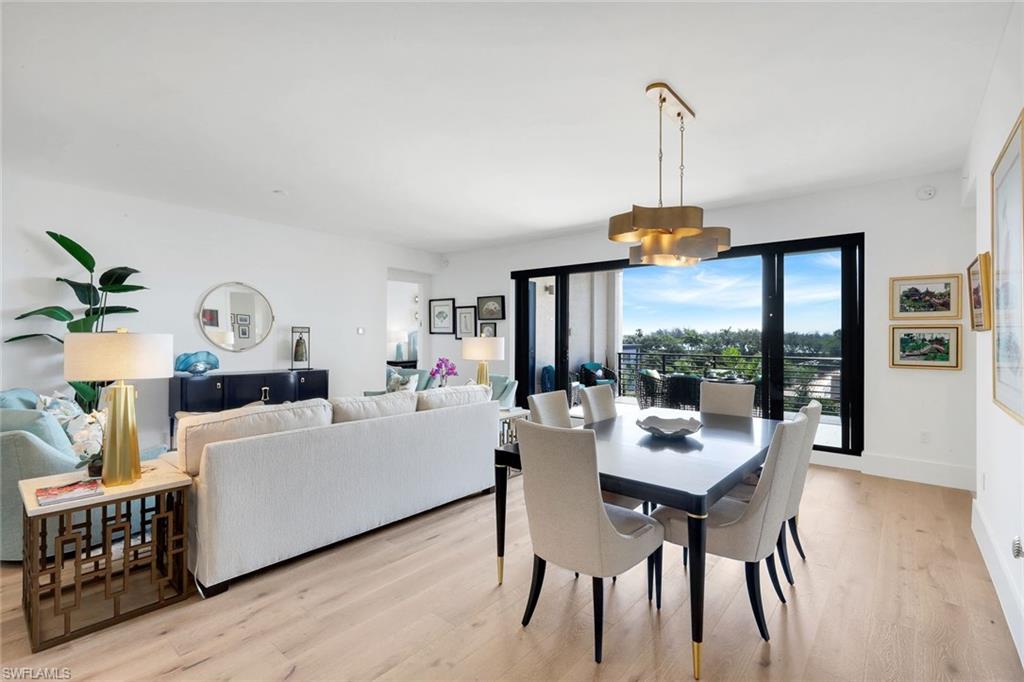 ELEVEN ELEVEN CENTRAL - Residential