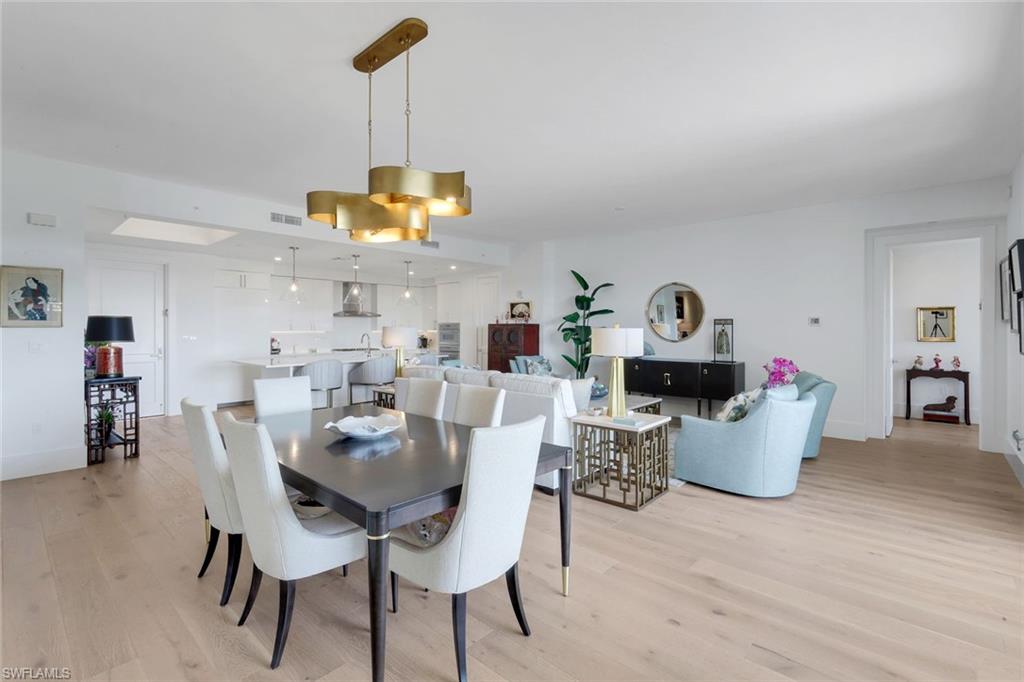 ELEVEN ELEVEN CENTRAL - Residential