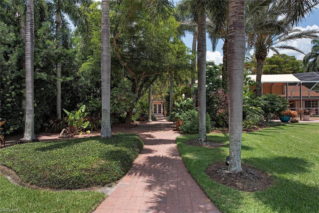 AQUALANE SHORES - Residential