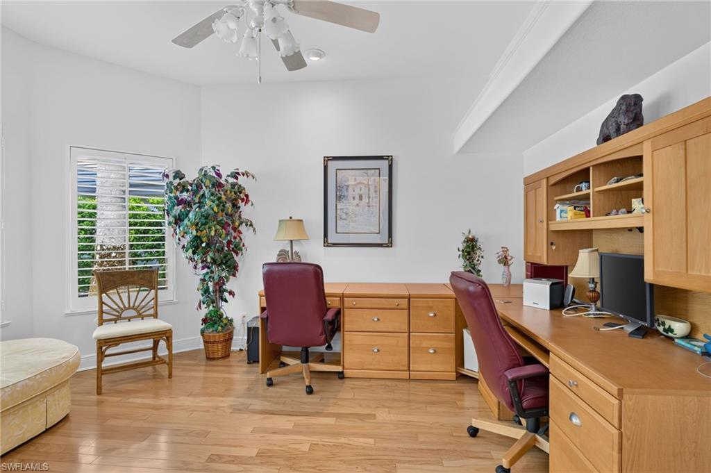 YORKTOWN - Residential