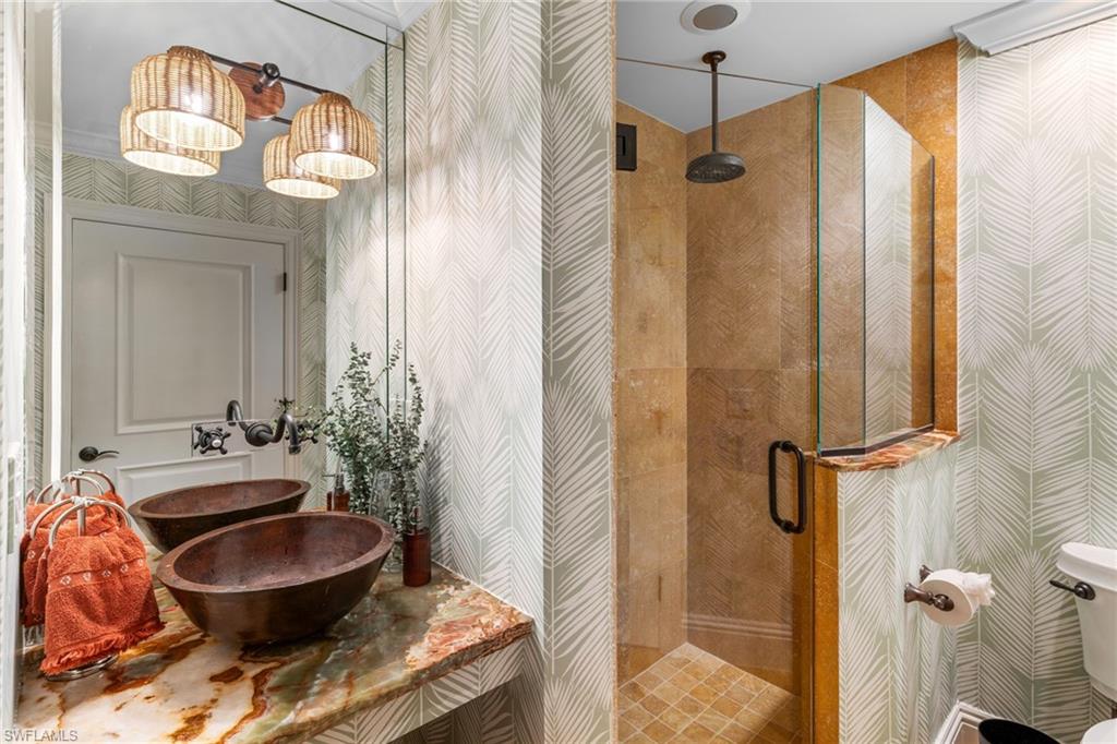 PALM RIVER ESTATES - Residential