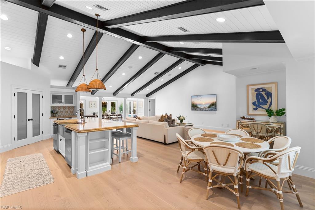 PALM RIVER ESTATES - Residential