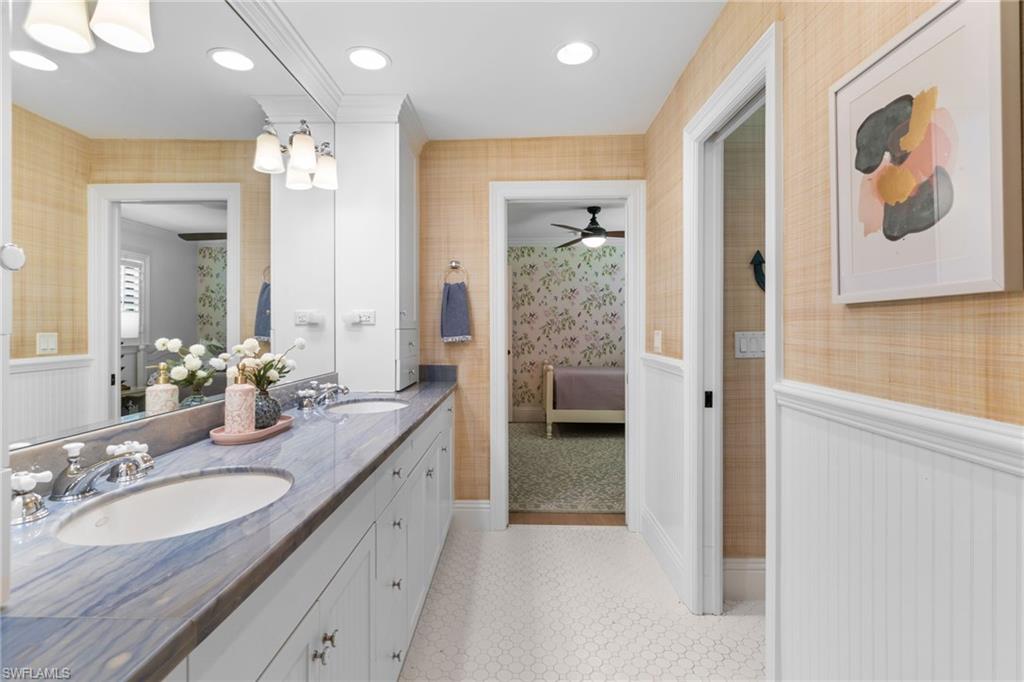 PALM RIVER ESTATES - Residential