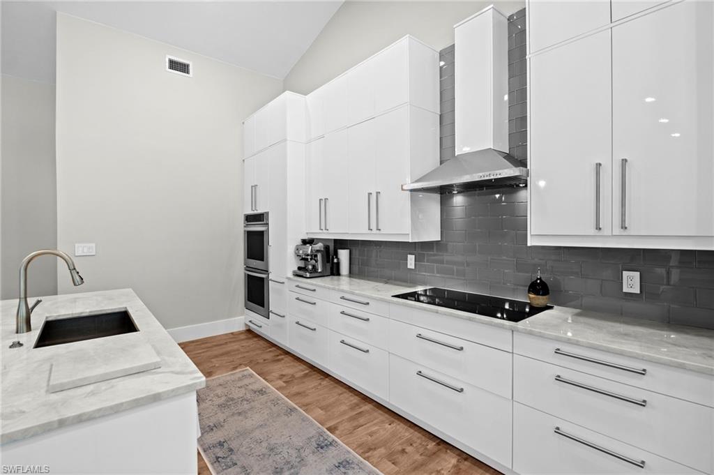 VALLEY OAK - Residential