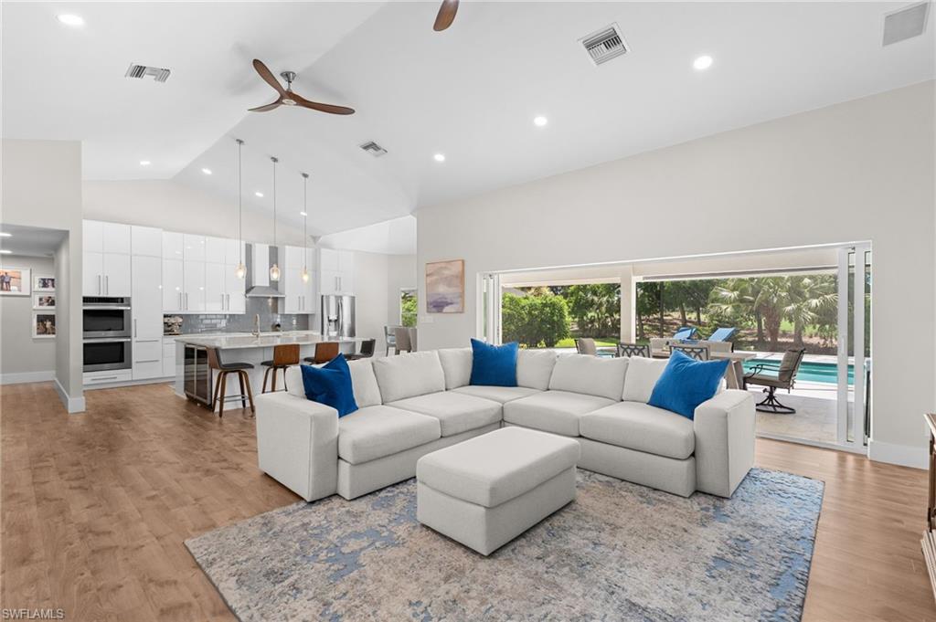 VALLEY OAK - Residential