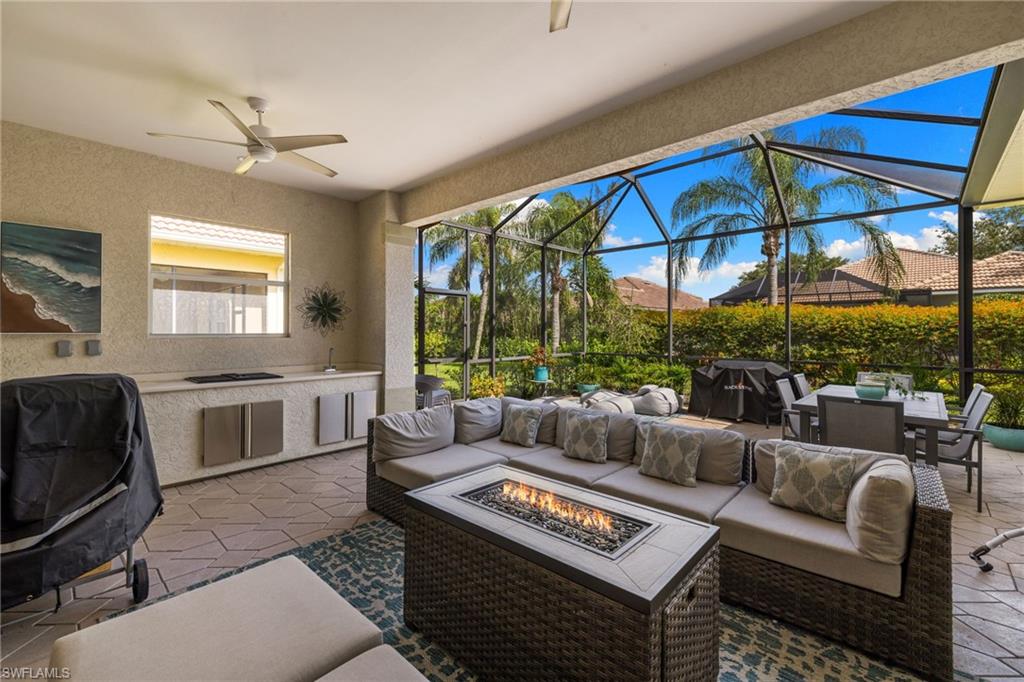 LONGSHORE LAKE - Residential