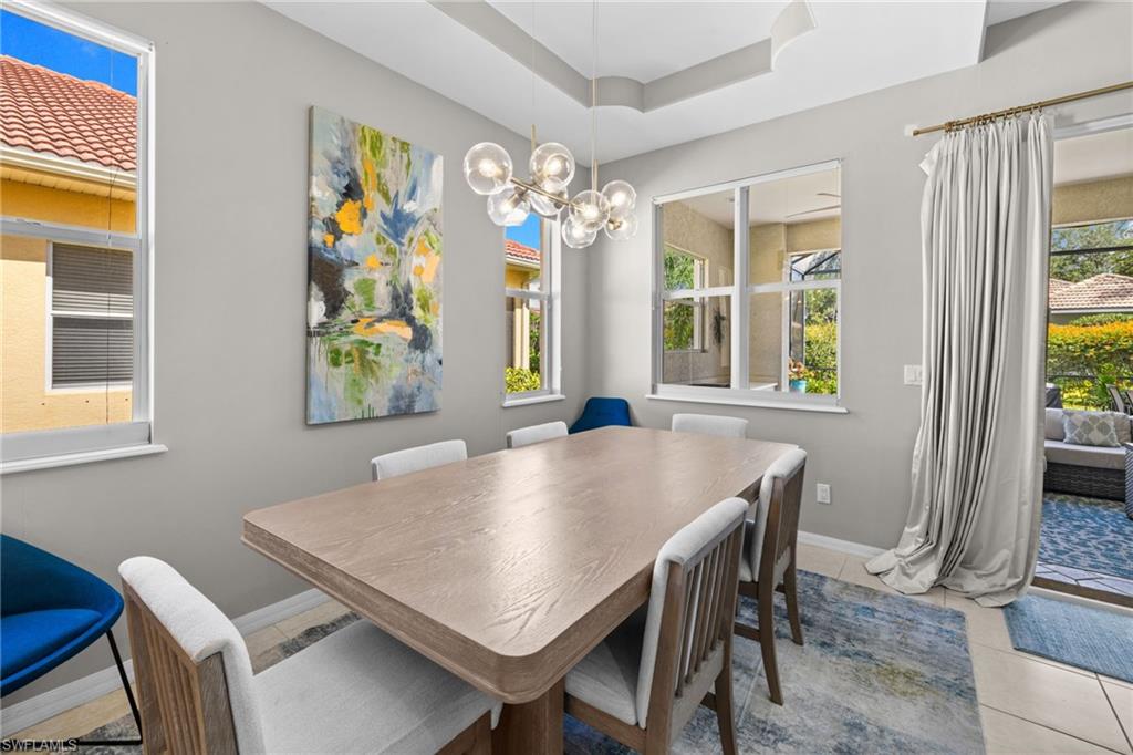 LONGSHORE LAKE - Residential