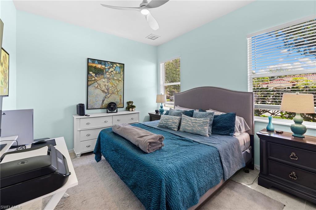 LONGSHORE LAKE - Residential