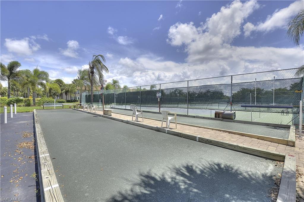 GLADES COUNTRY CLUB - Residential