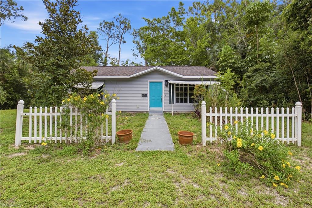 LOGAN WOODS - Residential
