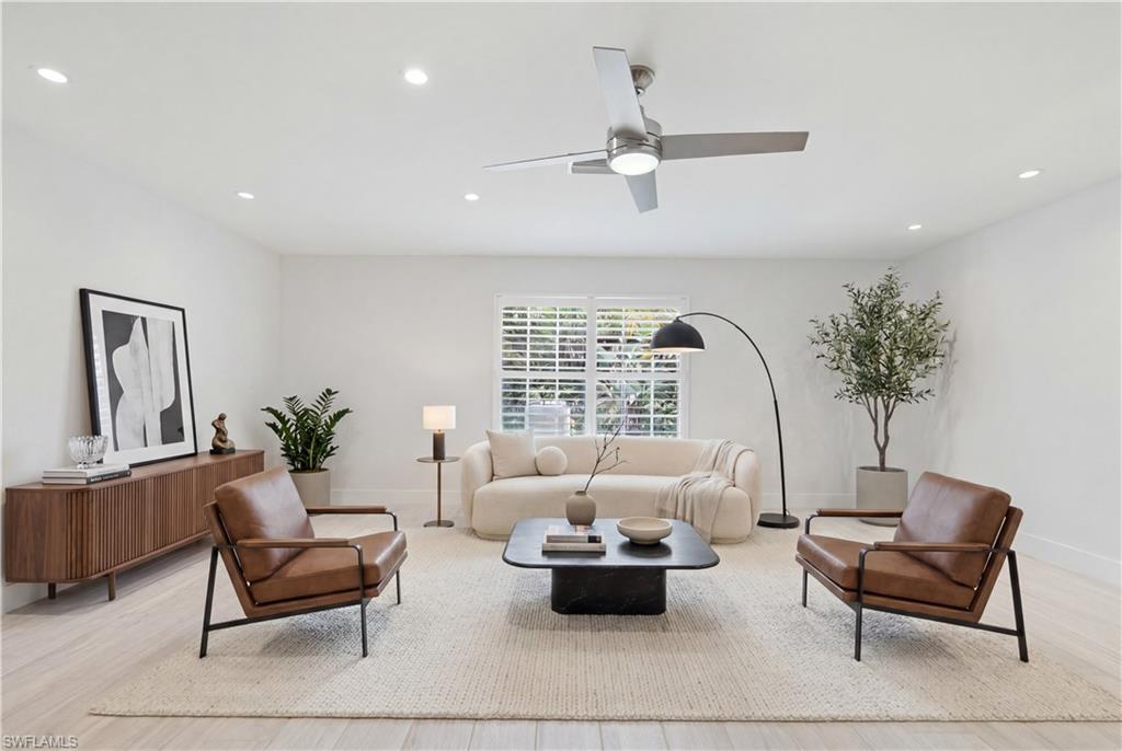 LOGAN WOODS - Residential