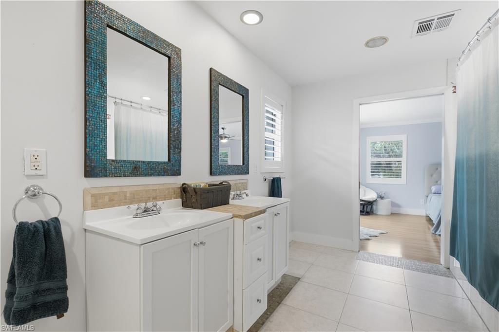 LOGAN WOODS - Residential