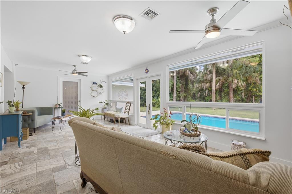 LOGAN WOODS - Residential
