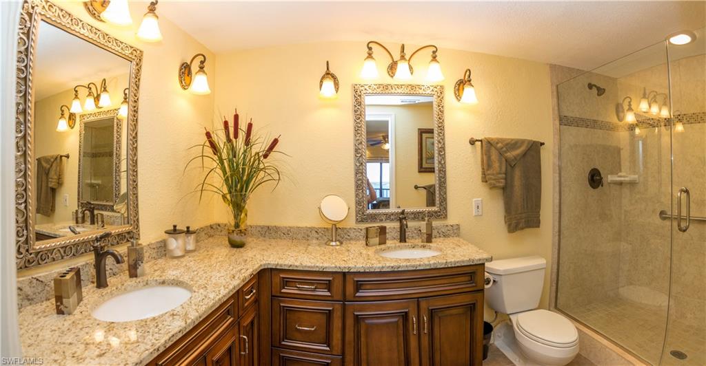 SUNSET ROYALE - Residential