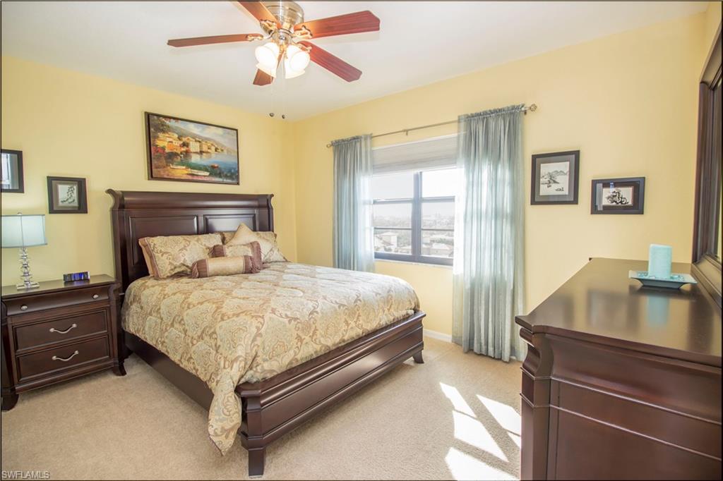 SUNSET ROYALE - Residential